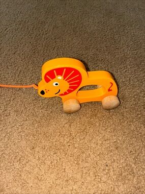 Wooden Orange Pull-Along Lion Toy for Toddlers